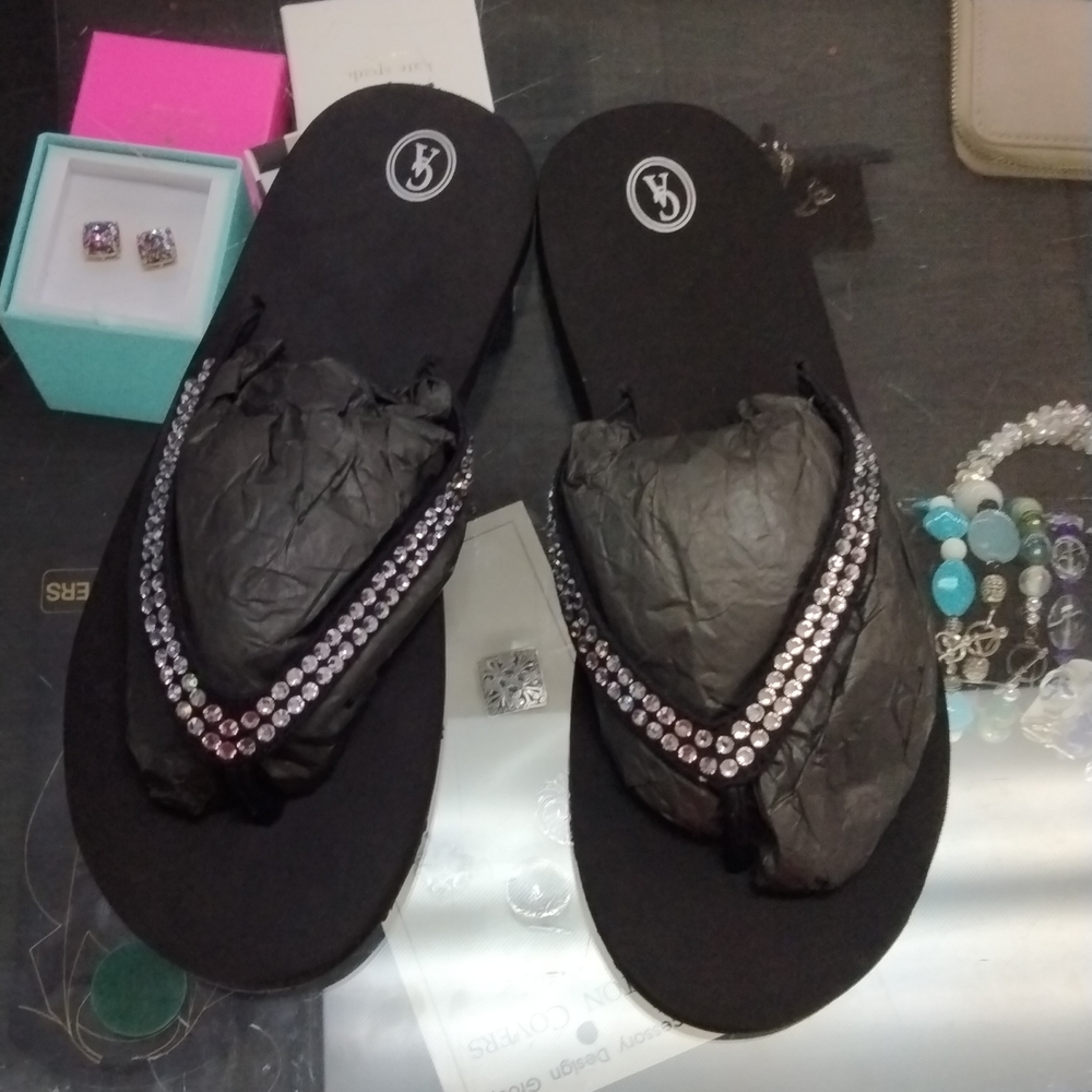 Christine Alexander crystallized flipflops